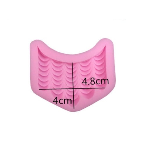 Fondant Mould Crescent Shaped Curtain 1 Cavity - Silicone Fondant Clay Marzipan Mould.