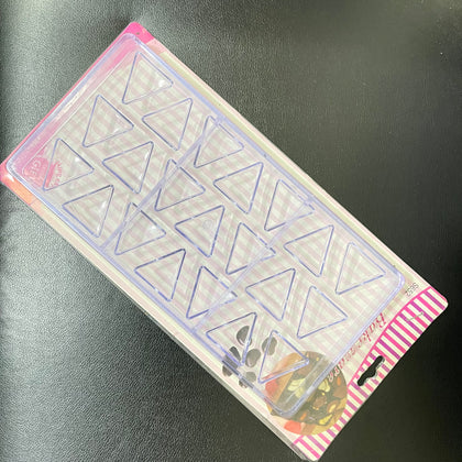 Shunda Triangle Shaped Polycarbonate Chocolate Mould