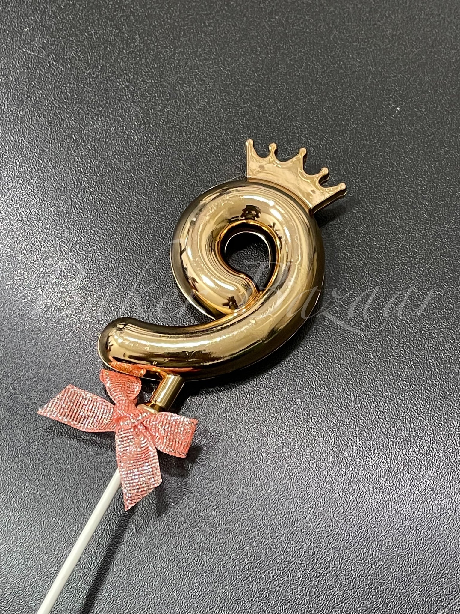 Number 9 Crown Style Plastic Cake Topper - Rose Gold